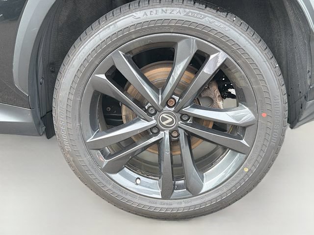 Certified 2025 Lexus NX 450h+ AWD w/ Accessory Package (2T) image 29