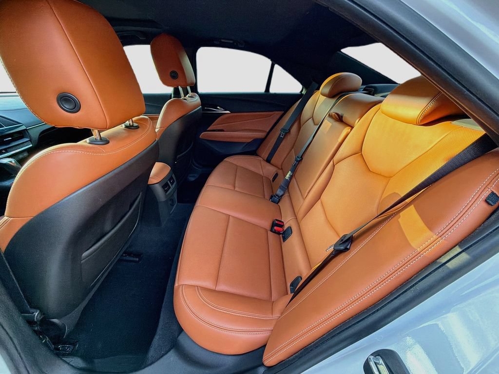 Used 2020 Cadillac CT4 Premium Luxury RWD image 24