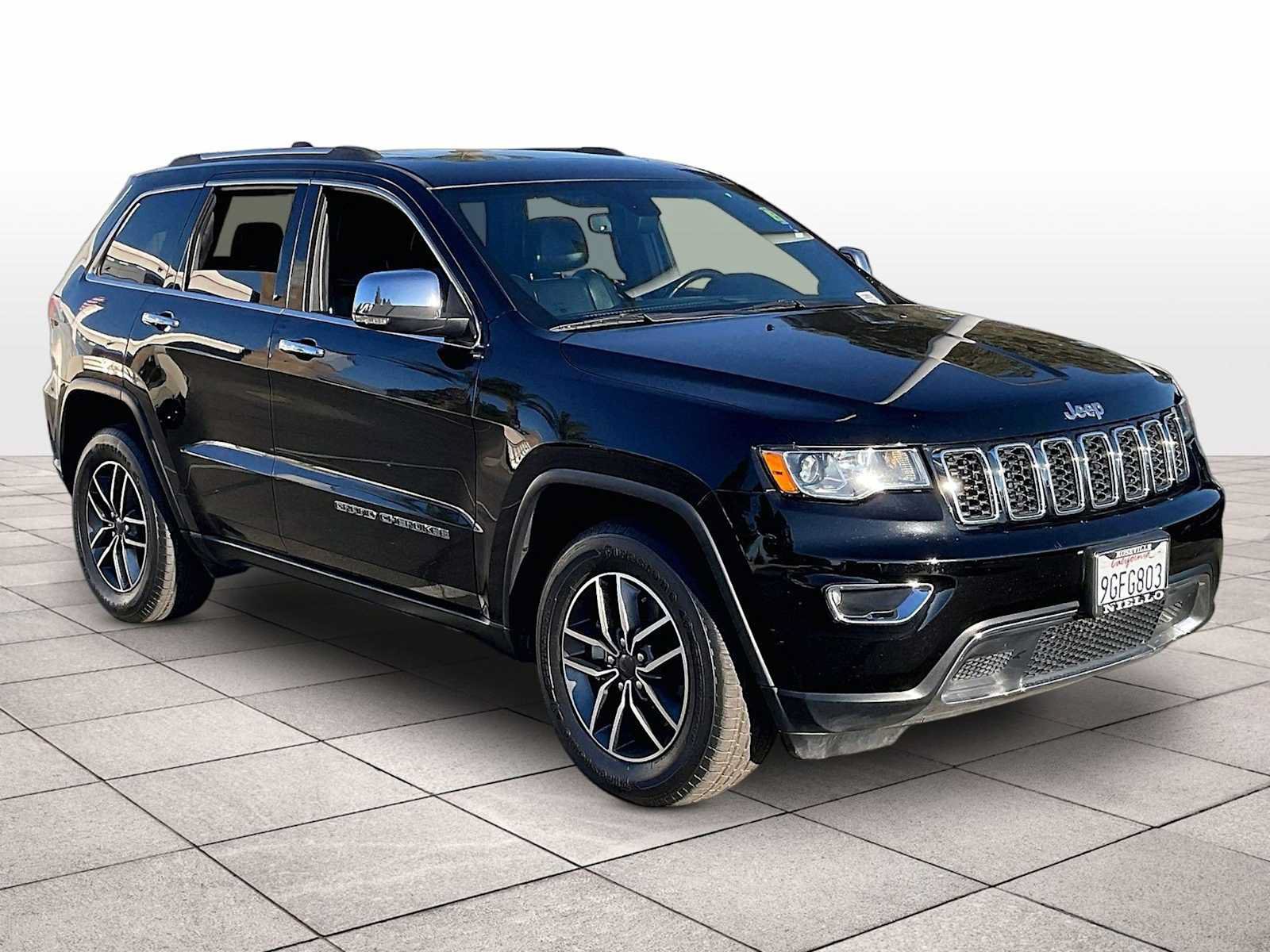 Used 2021 Jeep Grand Cherokee Limited w/ Luxury Group II RWD image 2