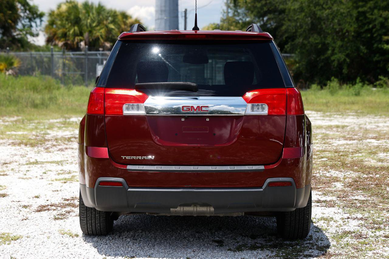 Used 2010 GMC Terrain SLE w/ Convenience Package FWD image 7