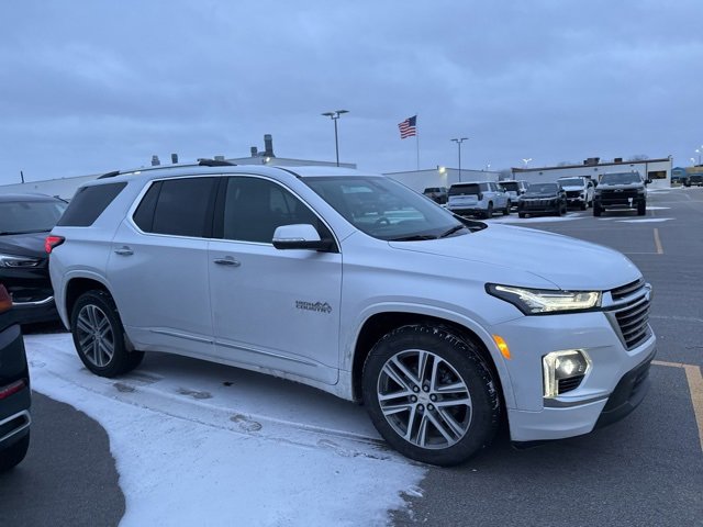 Used 2024 Chevrolet Traverse High Country image 4