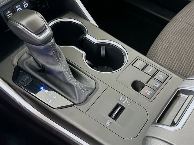 Certified 2025 Toyota Highlander LE image 19