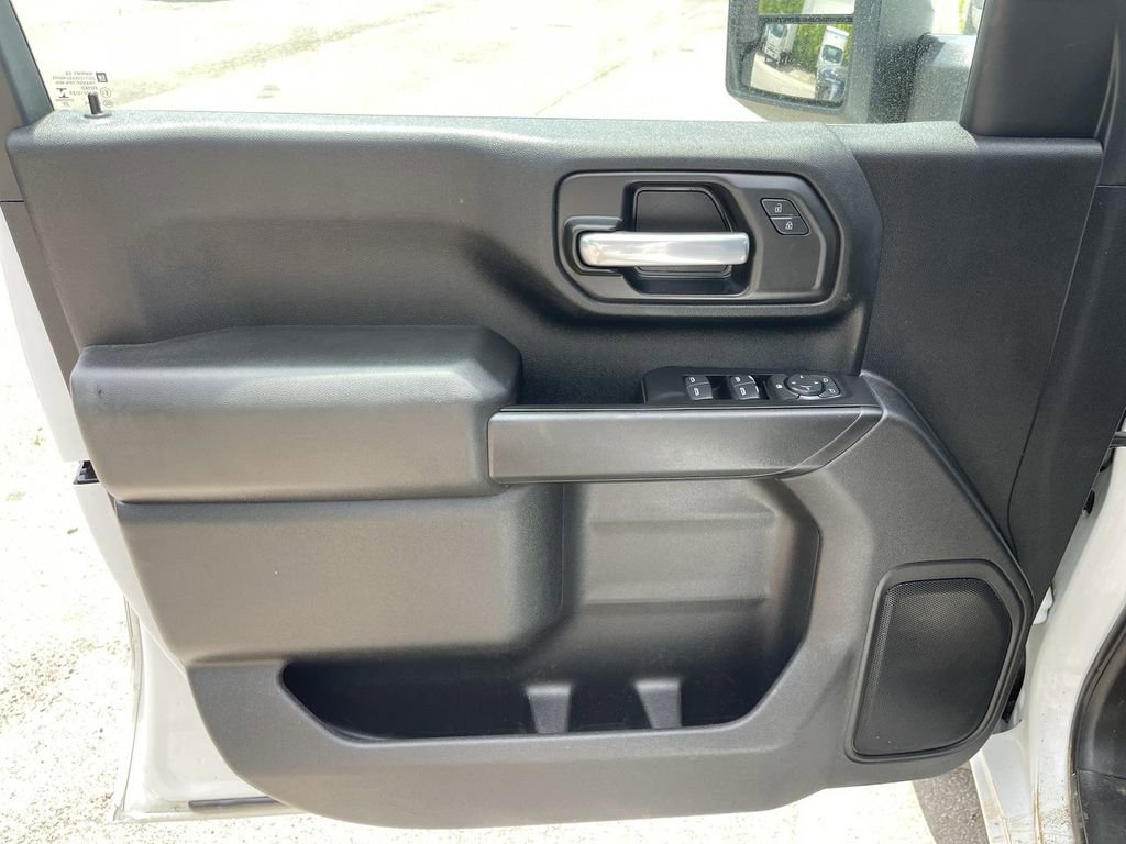 Used 2021 Chevrolet Silverado 3500 W/T w/ WT Convenience Package AWD/4WD image 3