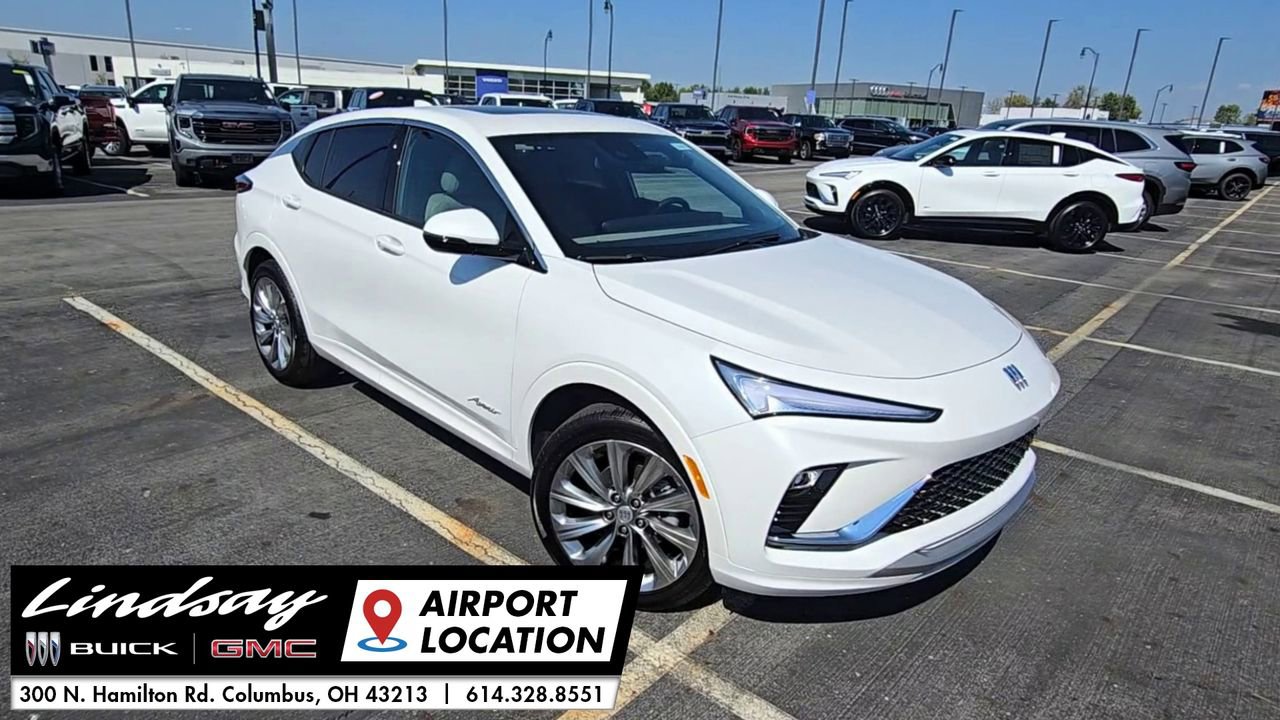 New 2026 Buick Envista Avenir image 2