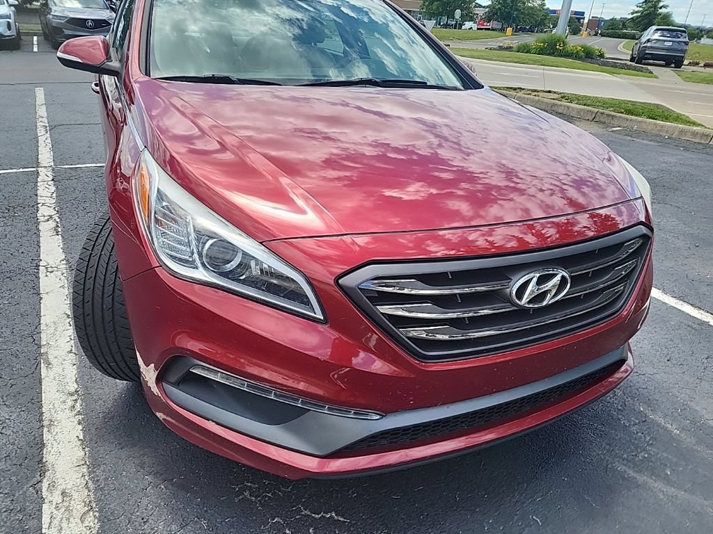 Used 2015 Hyundai Sonata Sport FWD image 4