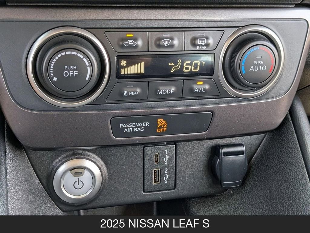 Used 2025 Nissan Leaf S FWD image 22