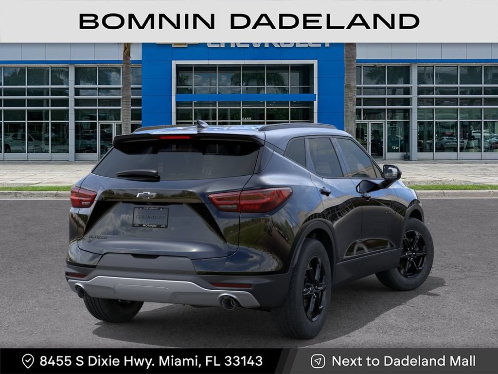 New 2026 Chevrolet Blazer LT w/ Midnight/Sport Edition FWD image 5