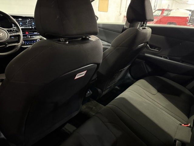 New 2025 Hyundai Elantra SEL image 28