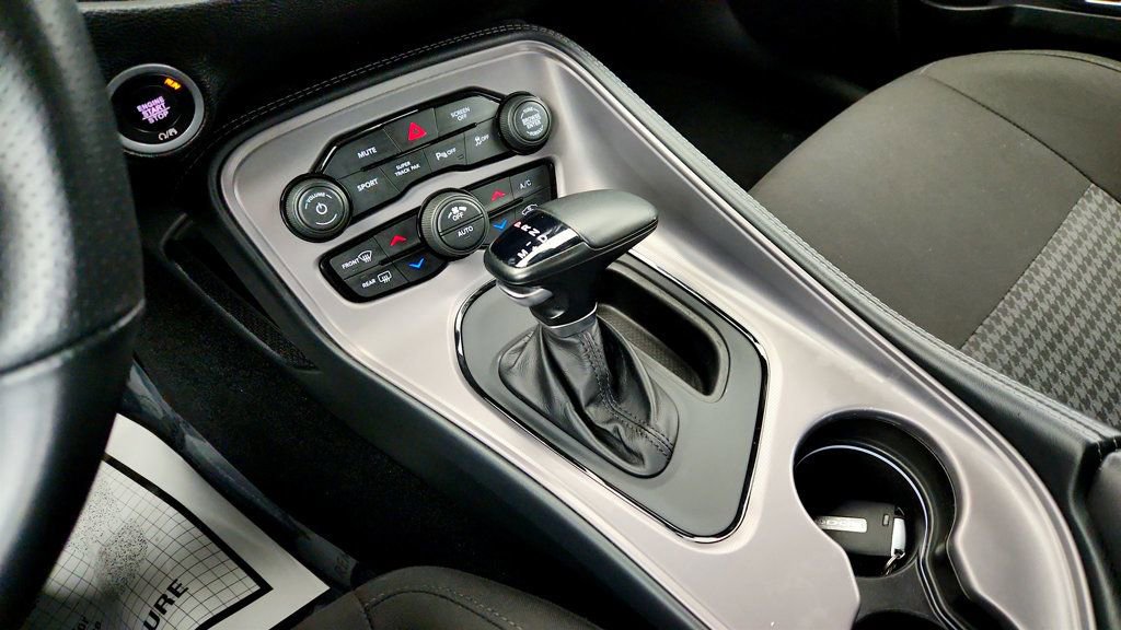 Used 2023 Dodge Challenger R/T w/ Blacktop Package image 16