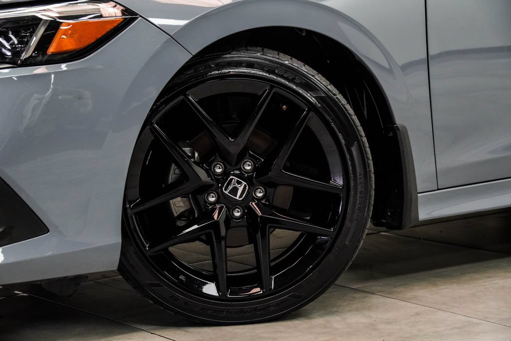 Used 2022 Honda Civic Sport image 3
