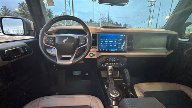 Used 2024 Ford Bronco Wildtrak image 10