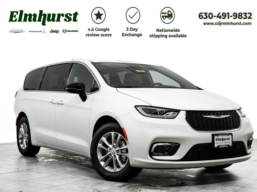 New 2026 Chrysler Pacifica Select FWD image 1