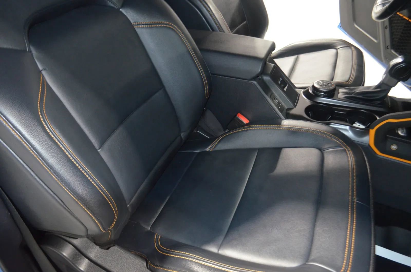 Used 2021 Ford Bronco Badlands image 24