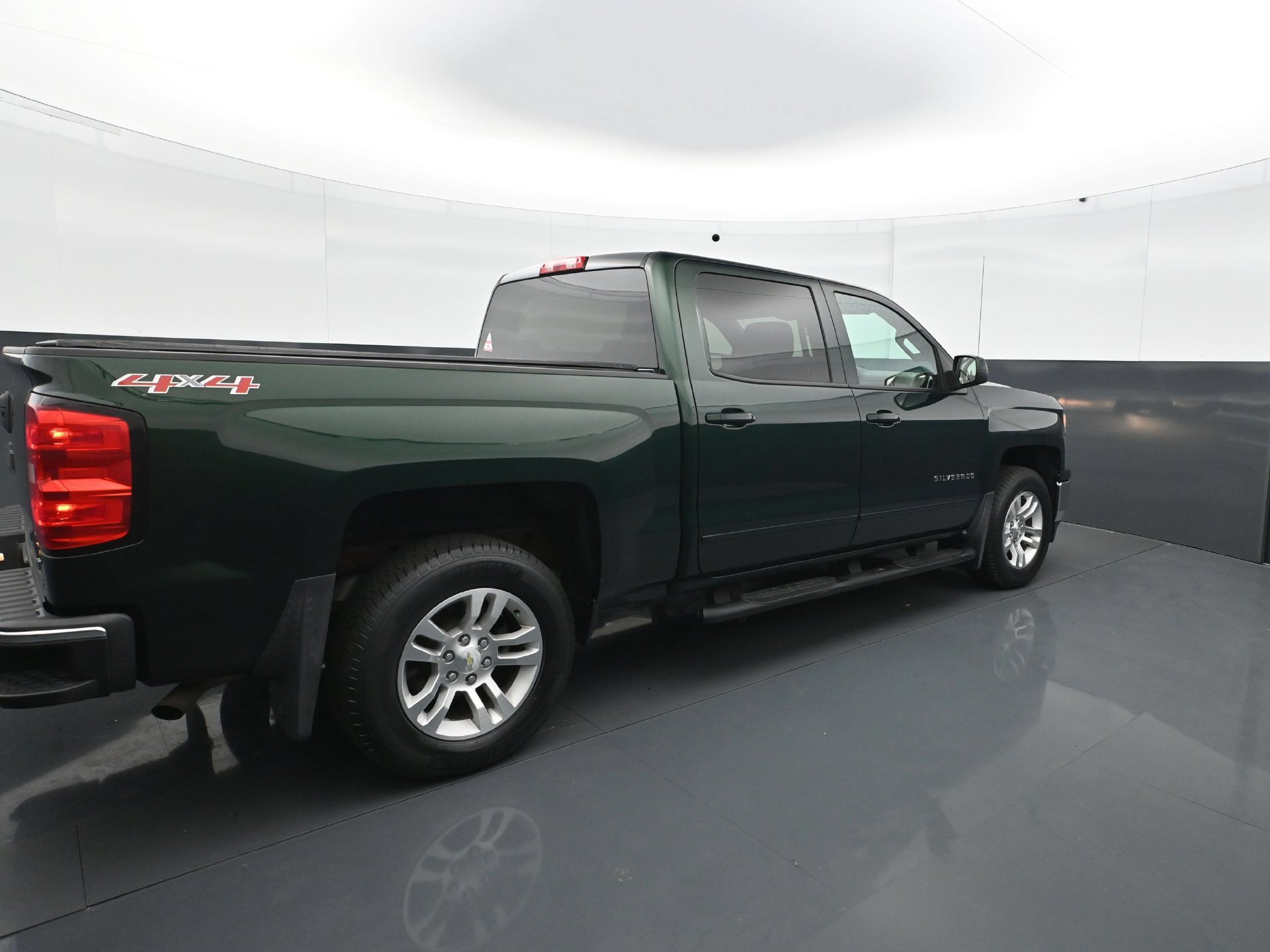 Used 2015 Chevrolet Silverado 1500 LT w/ All Star Edition AWD/4WD image 7