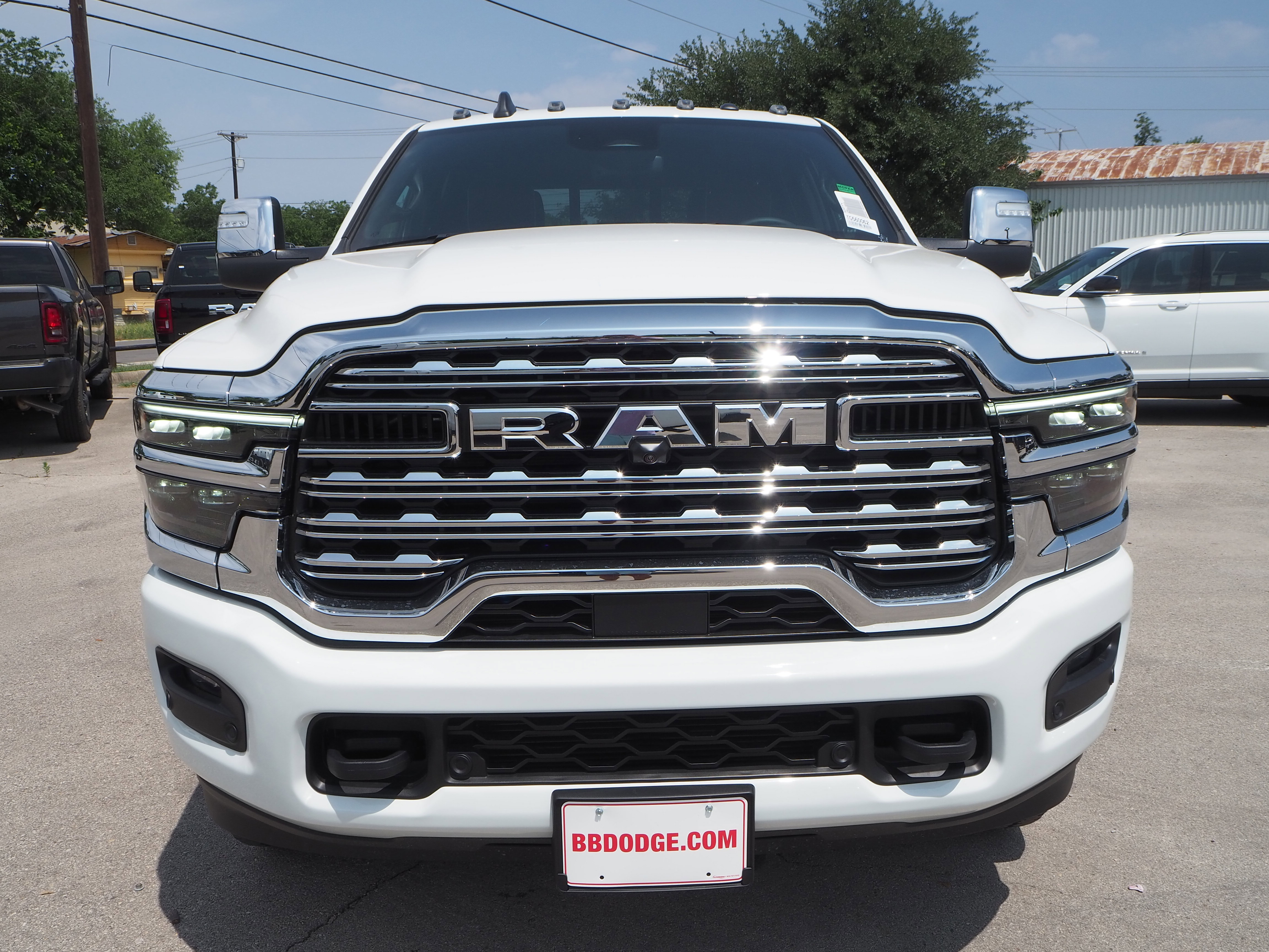 New 2025 RAM 2500 Limited image 3