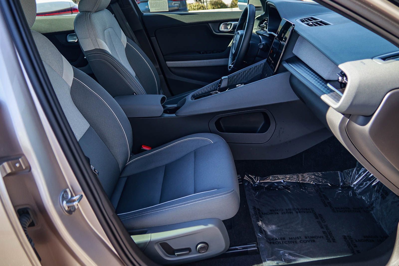 Used 2023 Polestar Polestar 2 w/ Pilot Pack image 16