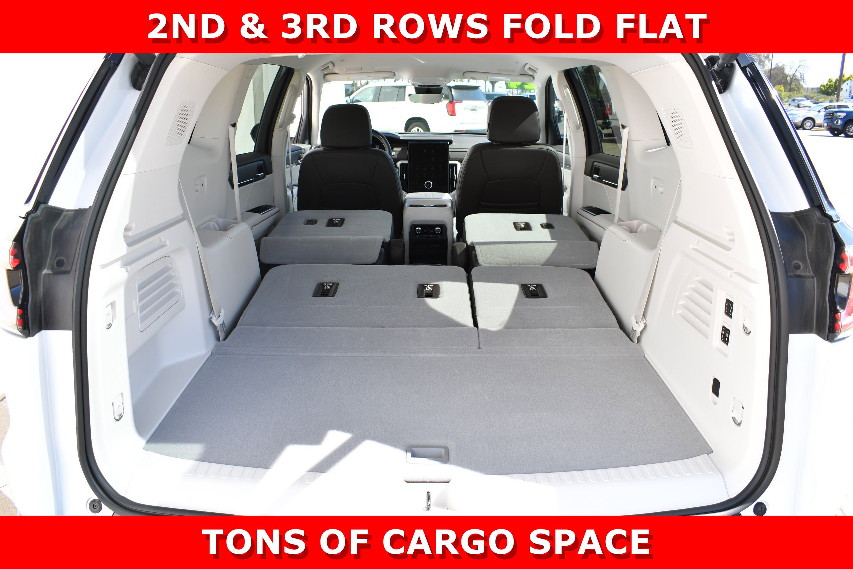 Used 2024 GMC Acadia Denali w/ Super Cruise Package image 10