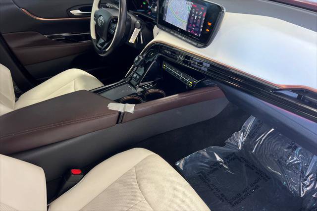 Certified 2021 Toyota Mirai RWD image 16