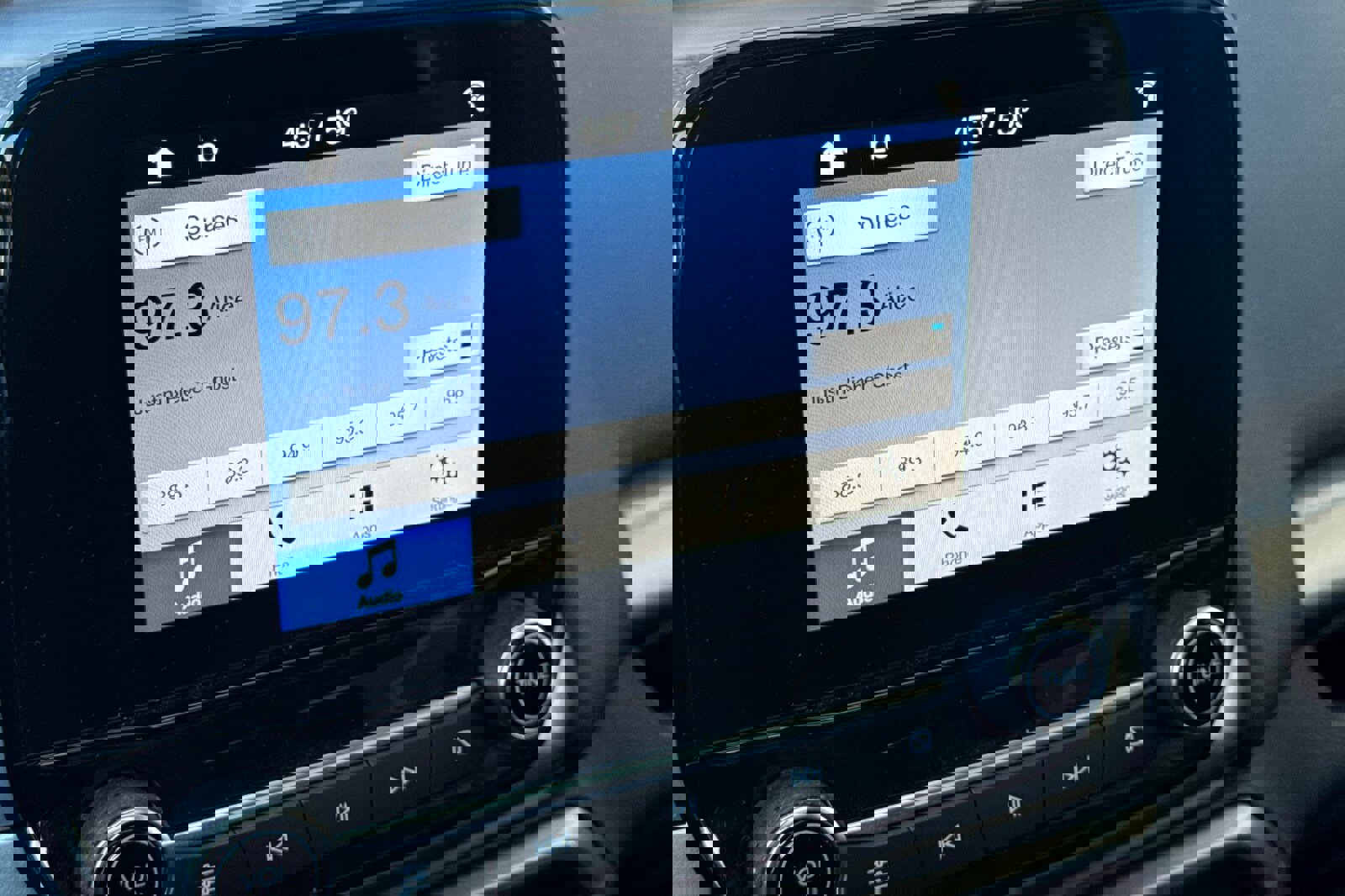 Certified 2018 Ford EcoSport SE image 18