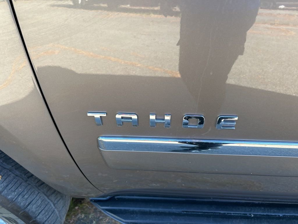 Used 2013 Chevrolet Tahoe LTZ AWD/4WD image 12