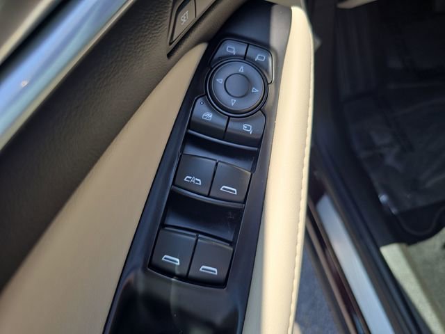 Certified 2023 Buick Enclave Avenir FWD image 17