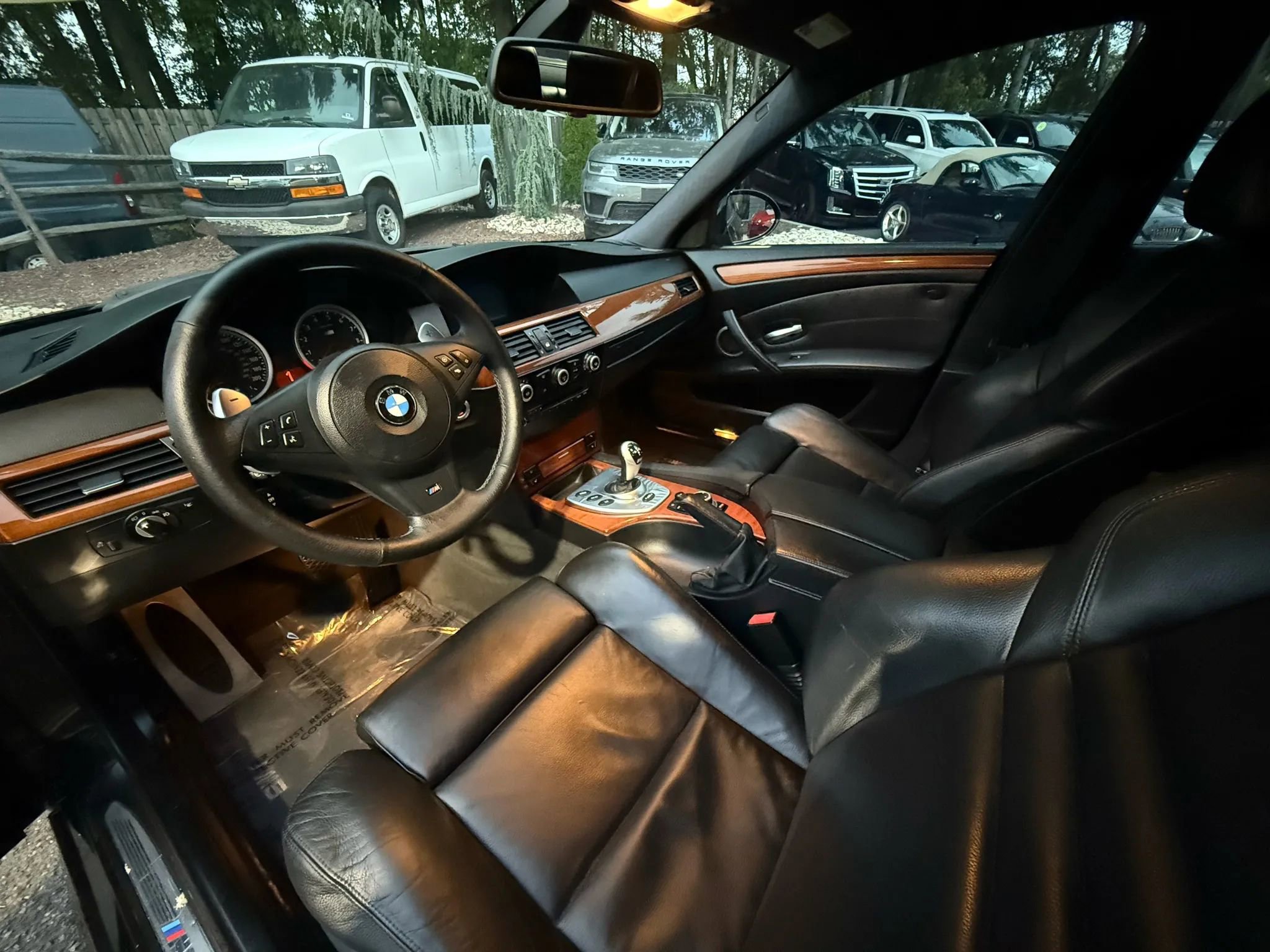 Used 2010 BMW M5 image 13