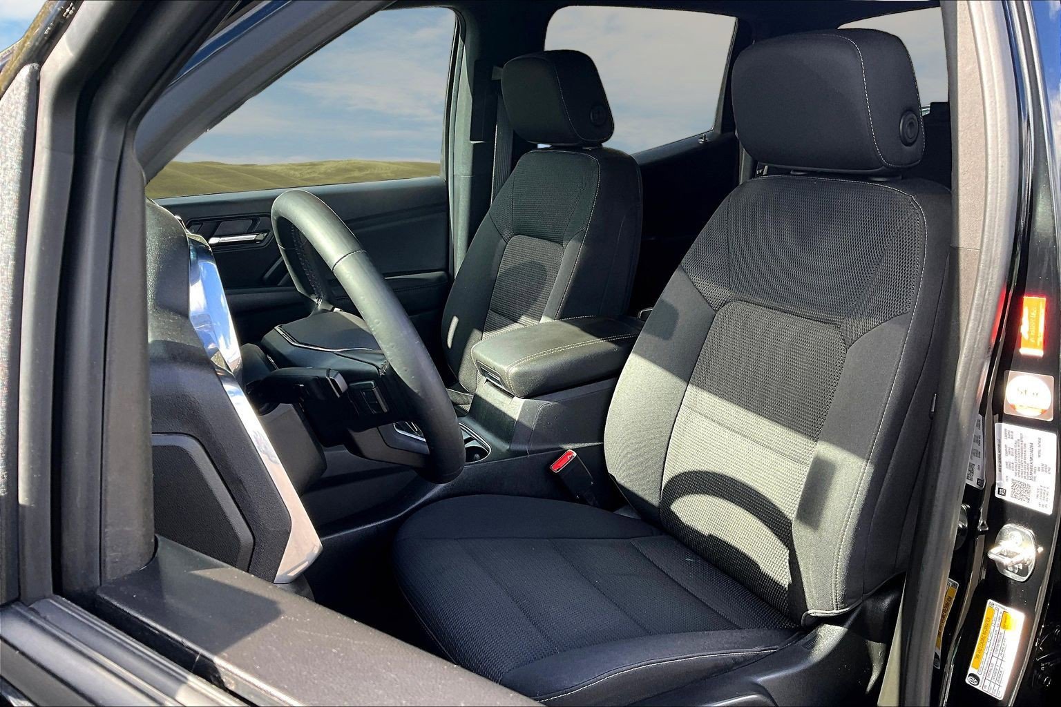 Used 2024 GMC Canyon Elevation w/ Convenience Package image 14