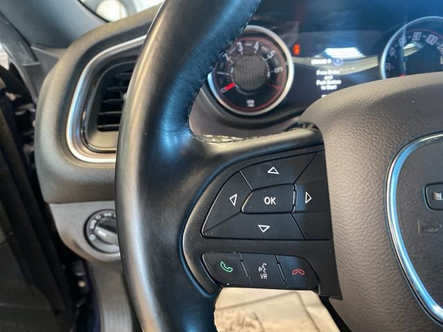 Used 2016 Dodge Challenger SXT image 13