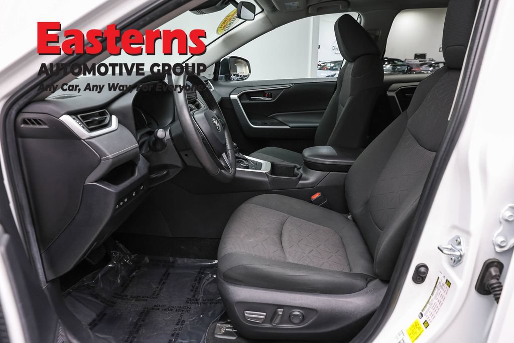 Used 2024 Toyota RAV4 XLE w/ Convenience Package AWD/4WD image 14