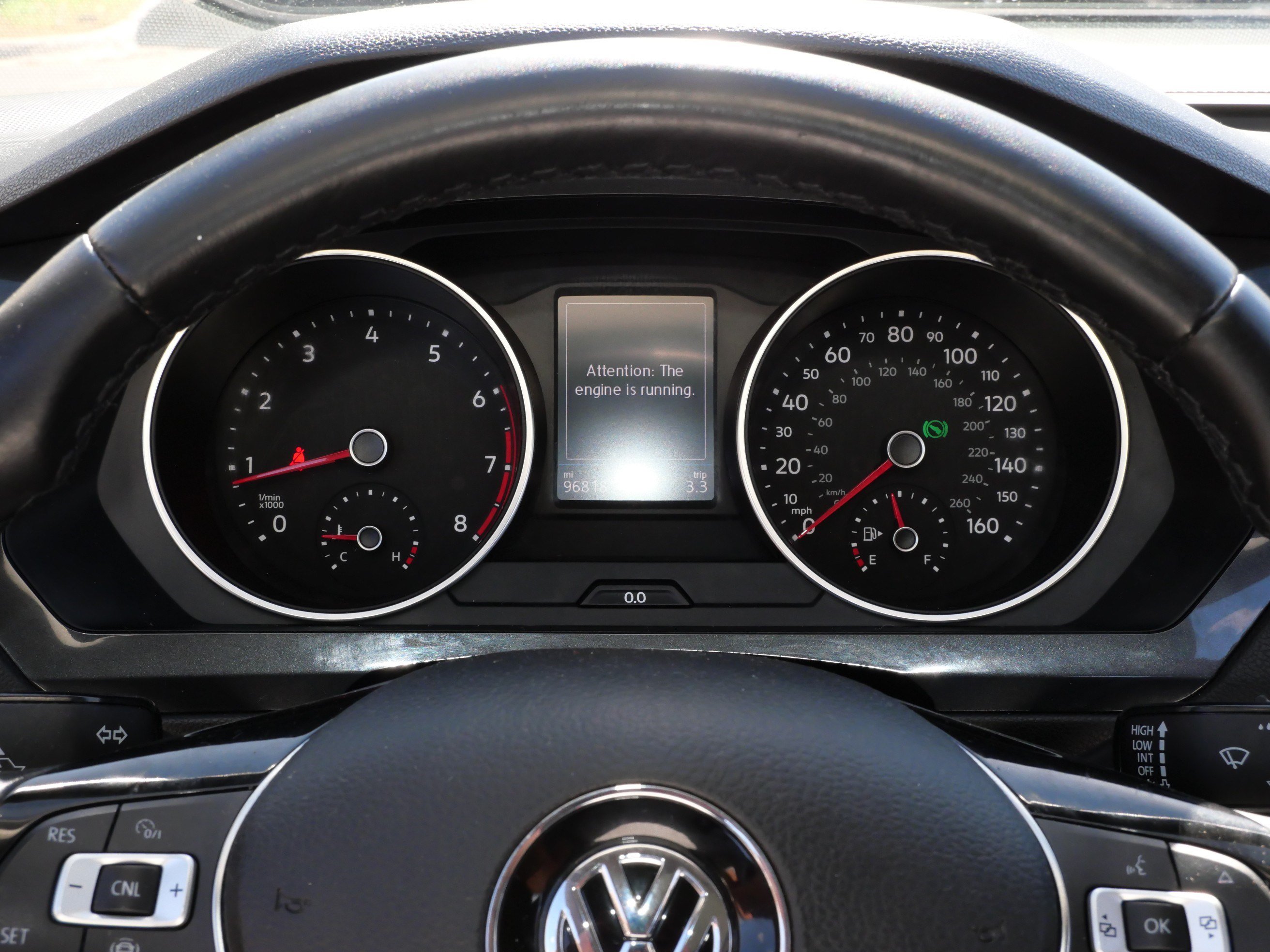 Used 2019 Volkswagen Tiguan SE w/ Panoramic Sunroof Package AWD/4WD image 21