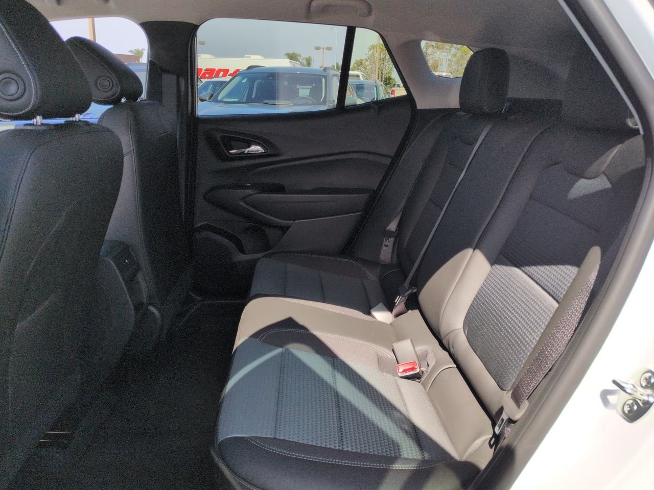 New 2026 Chevrolet Trax LT w/ Driver Confidence Package FWD image 26