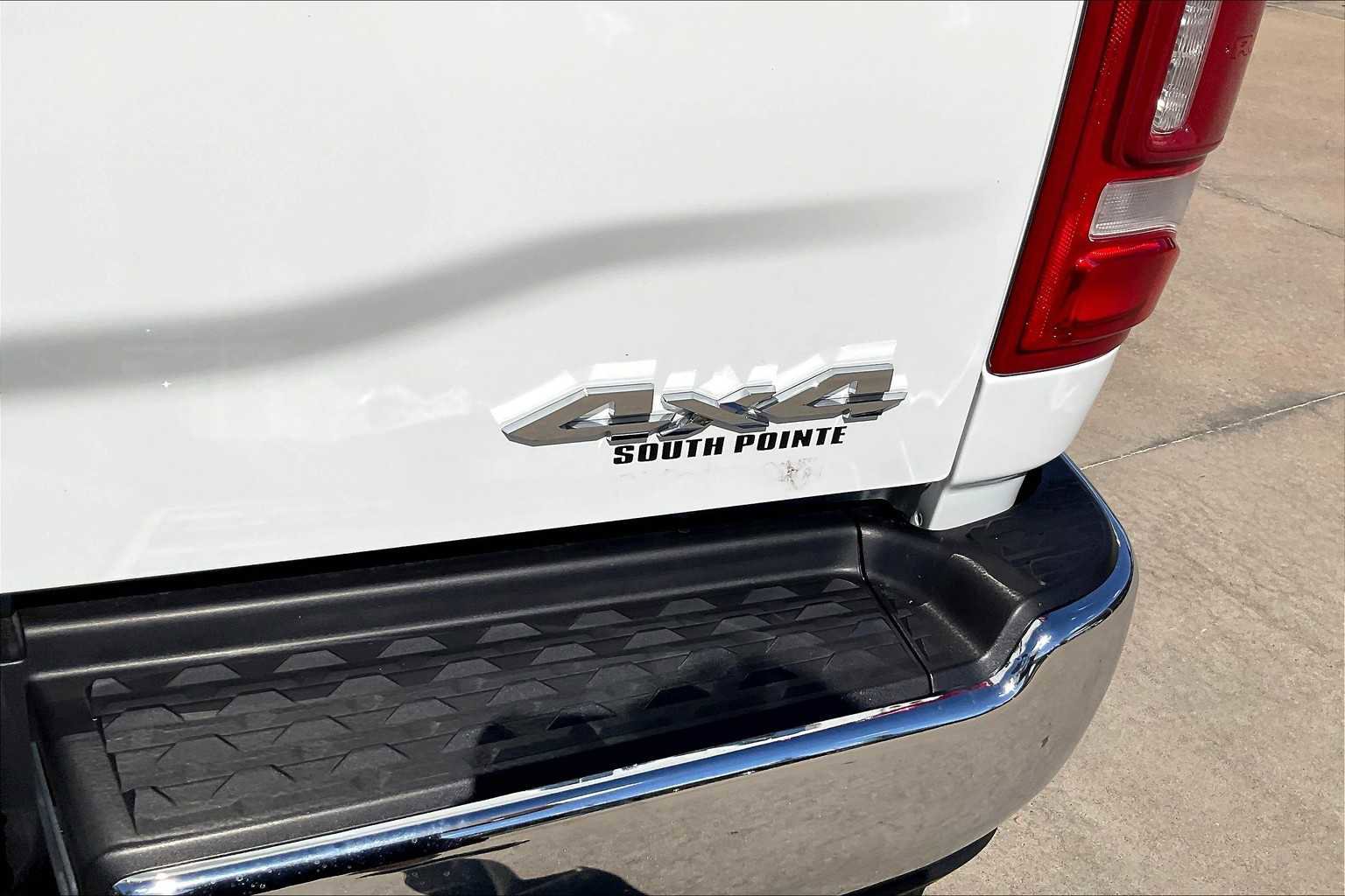 Certified 2024 RAM 3500 Limited image 9