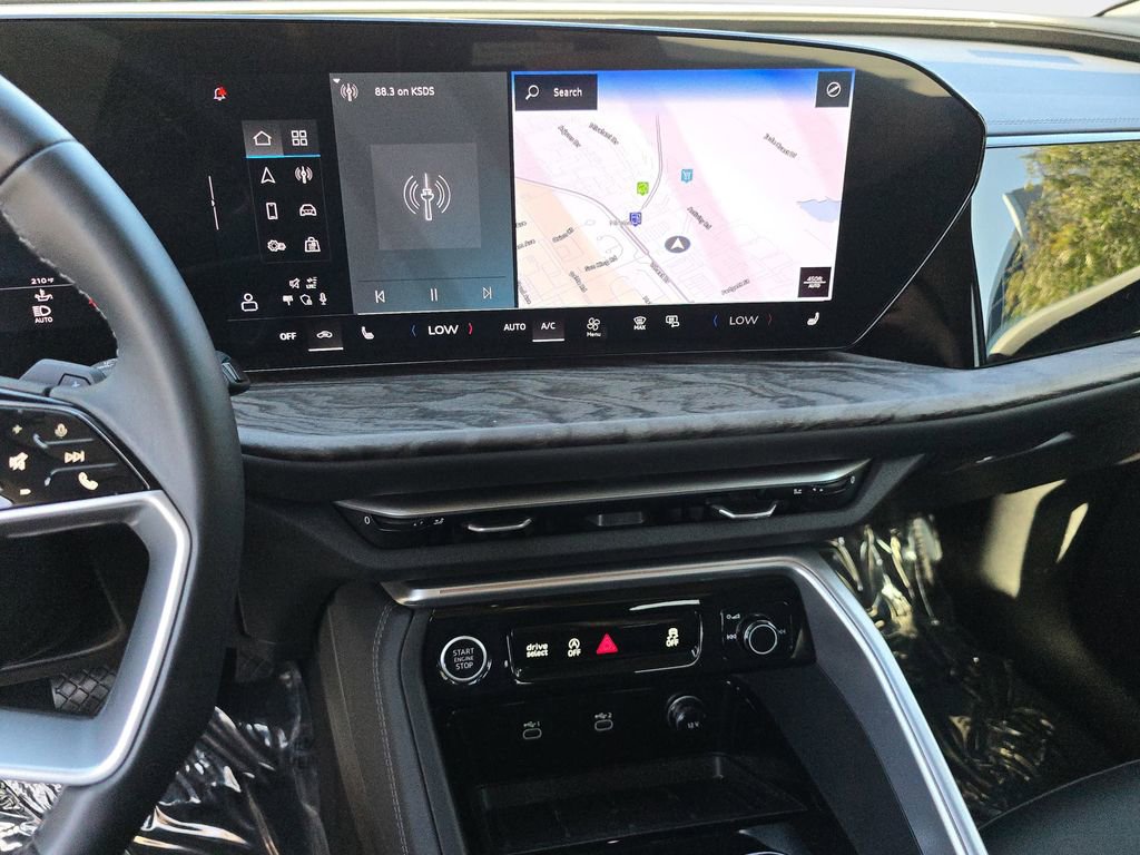 Certified 2025 Audi Q5 Premium w/ Convenience Package AWD/4WD image 23