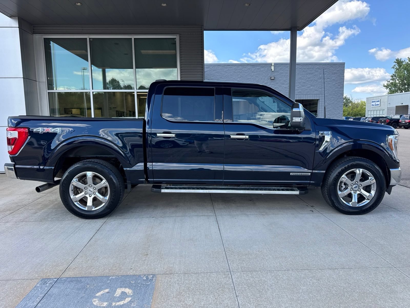 Used 2023 Ford F150 Lariat w/ Equipment Group 502A High AWD/4WD image 9