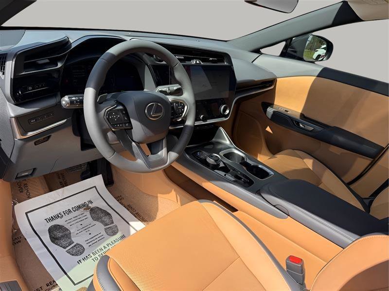 Used 2025 Lexus RZ 300e w/ Accessory Package (Z1) image 15