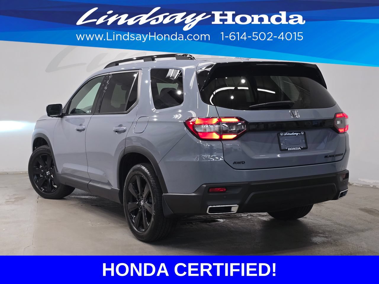 Certified 2025 Honda Pilot Black Edition image 4