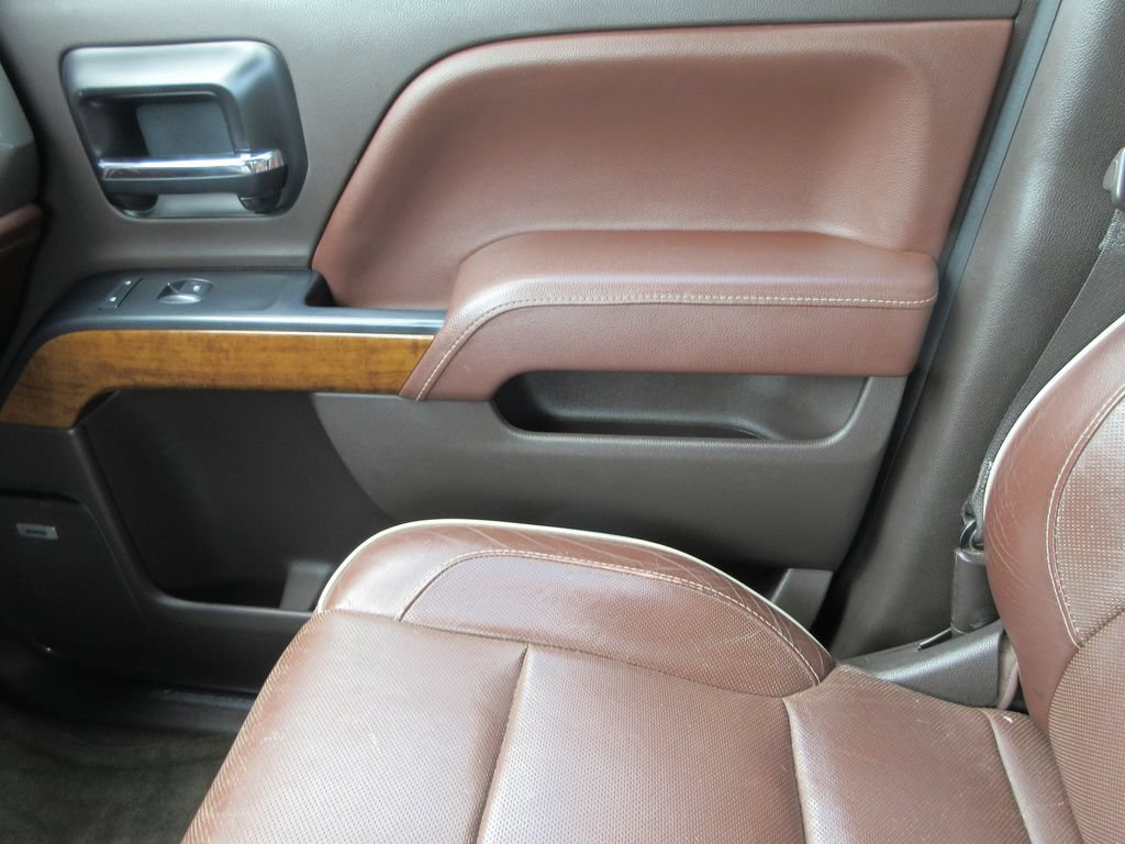 Used 2014 Chevrolet Silverado 1500 High Country w/ High Country Premium Package AWD/4WD image 26