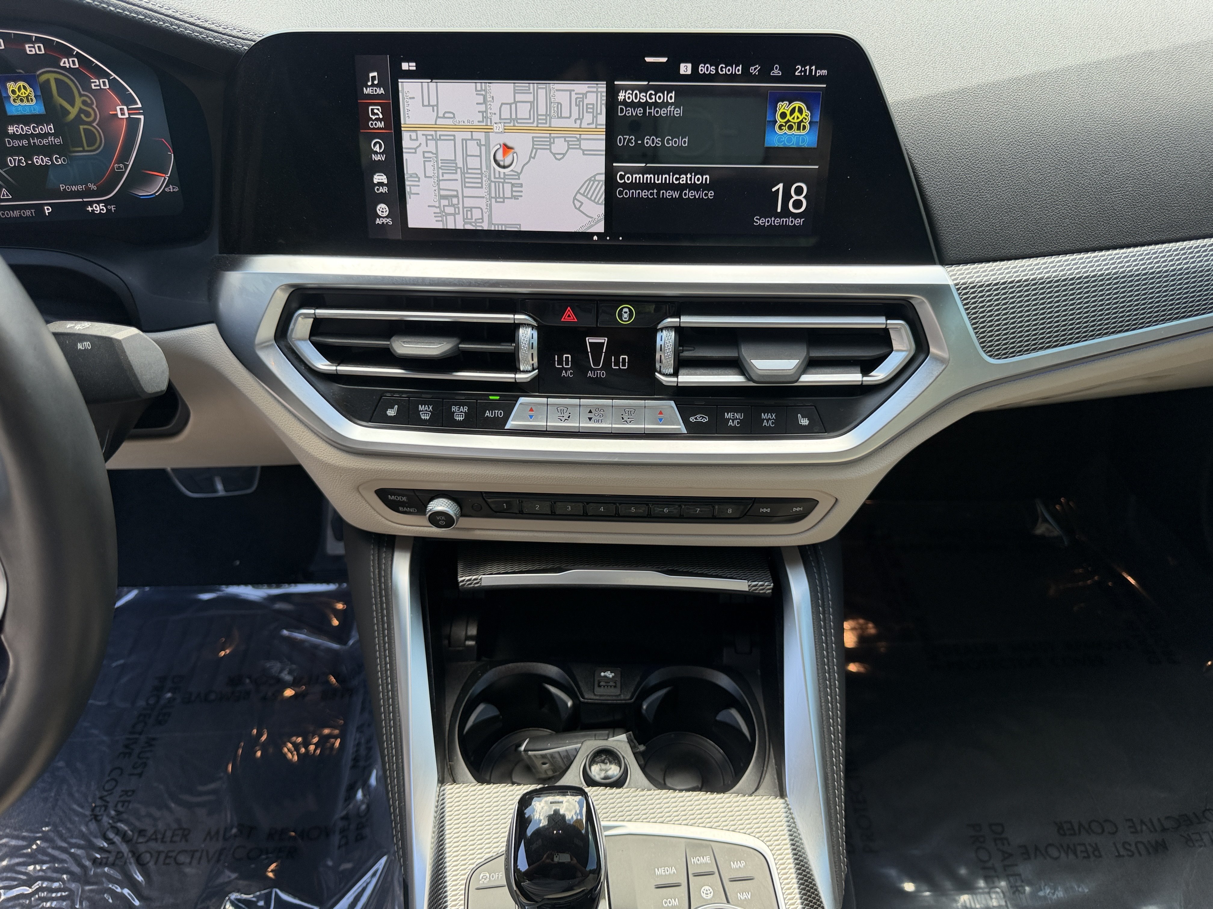Used 2022 BMW M440i Convertible RWD image 18