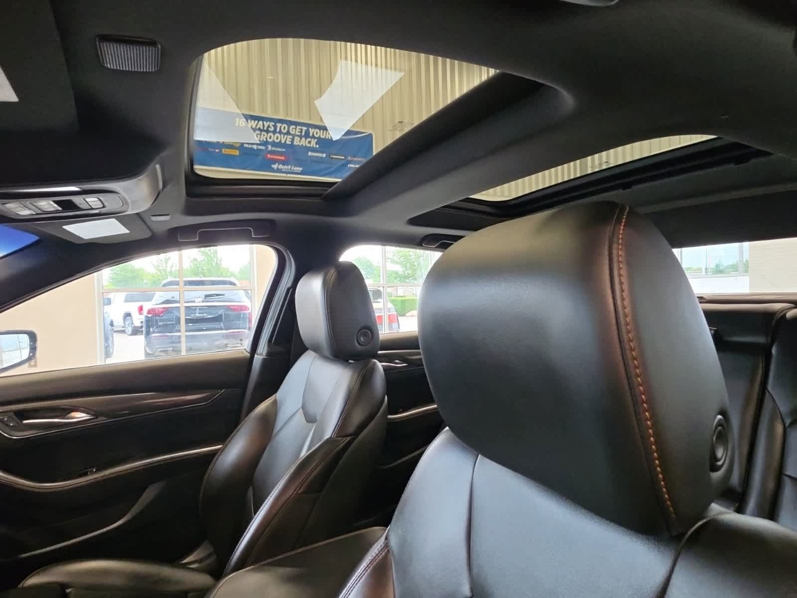 Used 2021 Cadillac CT5 Sport w/ Lighting Package AWD/4WD image 18