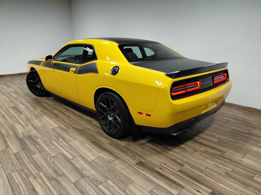 Certified 2017 Dodge Challenger R/T w/ Quick Order Package 22P T/A image 28