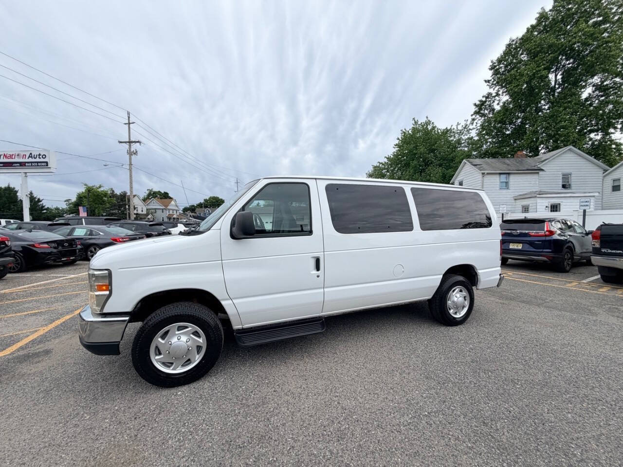 Used 2012 Ford E-350 and Econoline 350 XLT RWD image 25