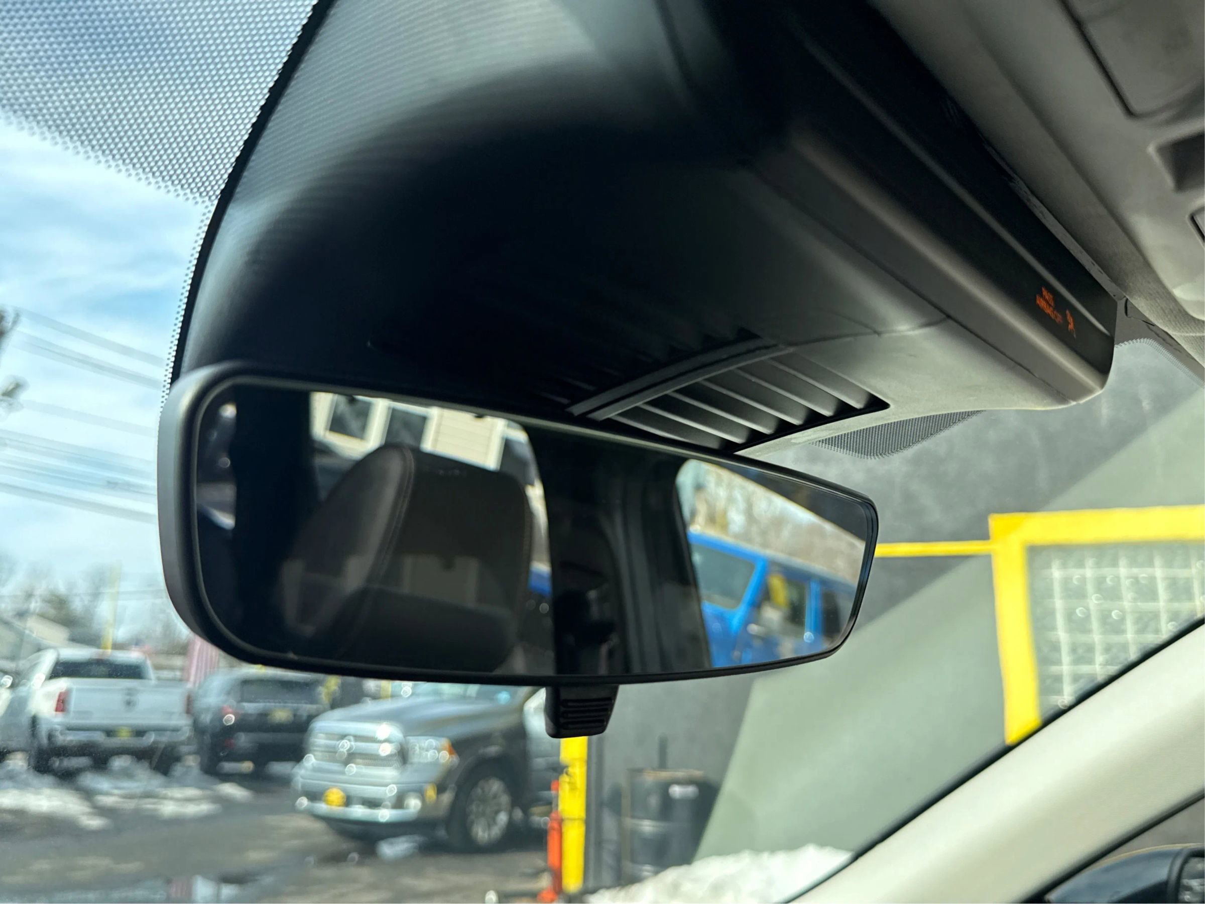 Used 2025 MAZDA CX-90 3.3 Turbo w/ Preferred Package image 14