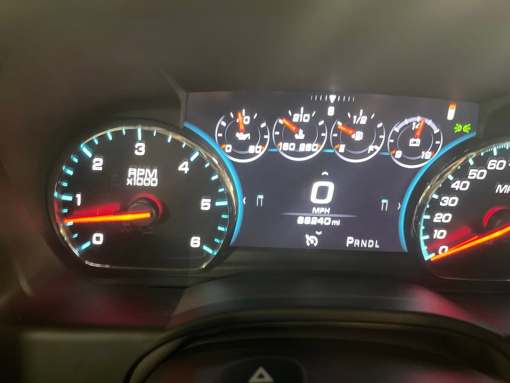 Used 2018 GMC Yukon Denali w/ Open Road Package AWD/4WD image 22