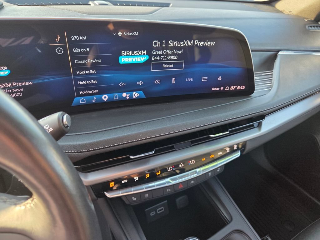 Used 2024 Cadillac XT4 Premium Luxury w/ Technology Package FWD image 26
