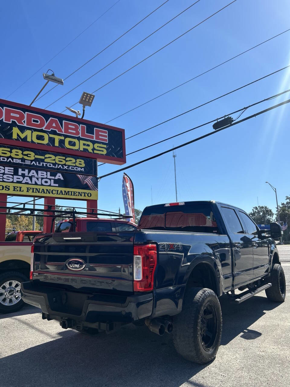 Used 2019 Ford F250 Lariat w/ Lariat Ultimate Package image 4