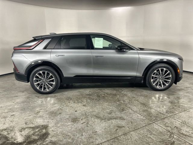 Used 2026 Cadillac Lyriq Sport image 9