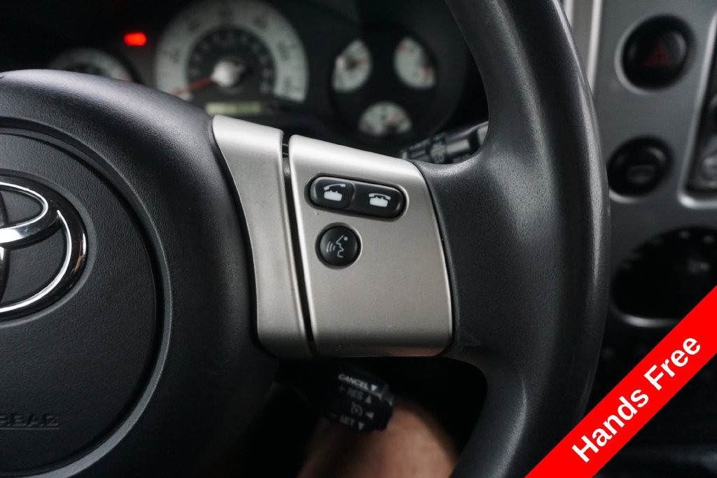 Used 2012 Toyota FJ Cruiser 4WD w/ Convenience Pkg image 4