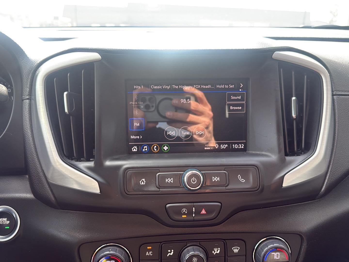 Used 2024 GMC Terrain SLE w/ Driver Convenience Package AWD/4WD image 20
