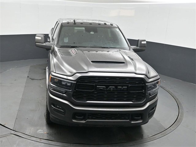 Used 2024 RAM 2500 Limited image 35