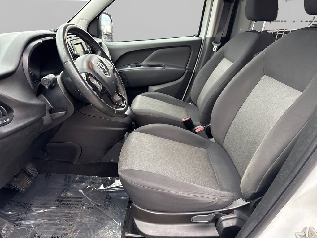 Used 2016 RAM ProMaster City Tradesman SLT w/ Rear Back-up Camera Group image 9